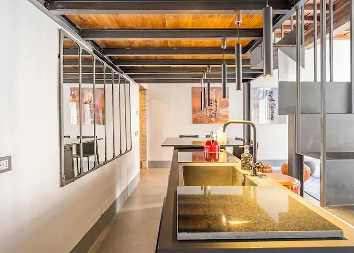 Monti Art Loft *