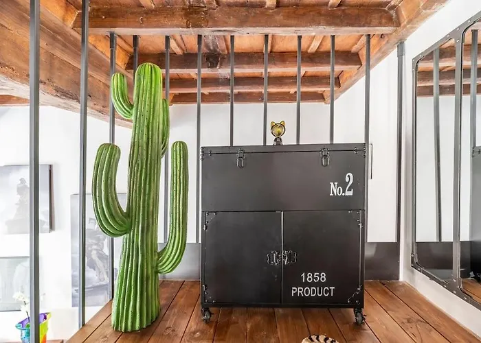 Monti Art Loft Apartment